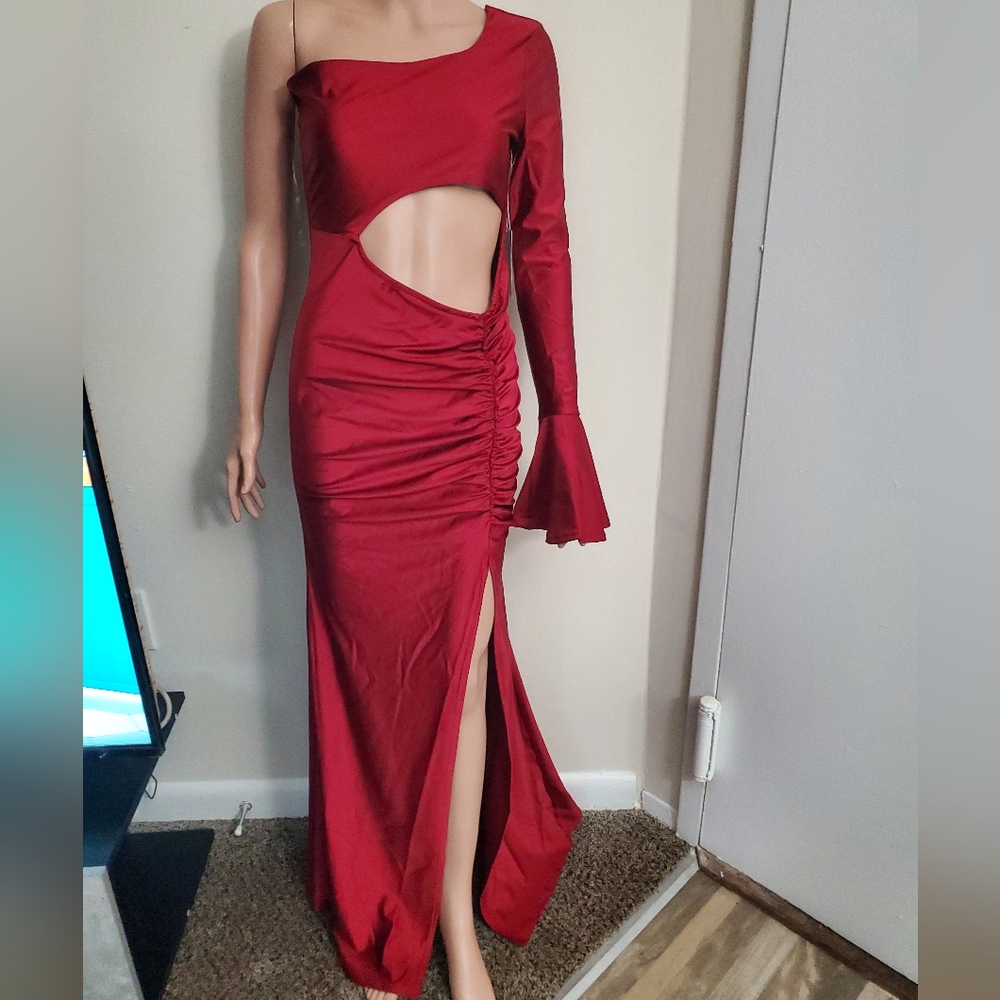 Ruby Red Maxi Cocktail Dress - Picture 6 of 7